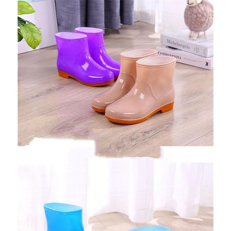 Stivali da Pioggia Corti Impermeabili Antiscivolo Moda Donna Scarpe di Gomma per Lavoro in Cucina