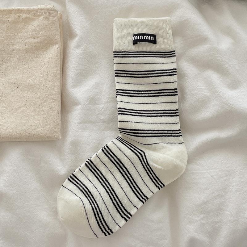 

Женские полосатые носки-гольфы до середины икры в стиле пэчворк - Дышащий гребенной хлопок для весны и осени One Size