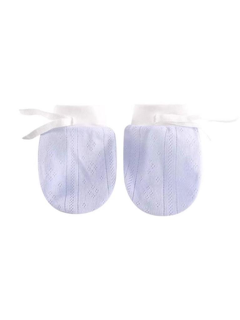 Newborn Anti-Scratch Mittens and Socks - Chewable Baby Gloves for Autumn and Winter