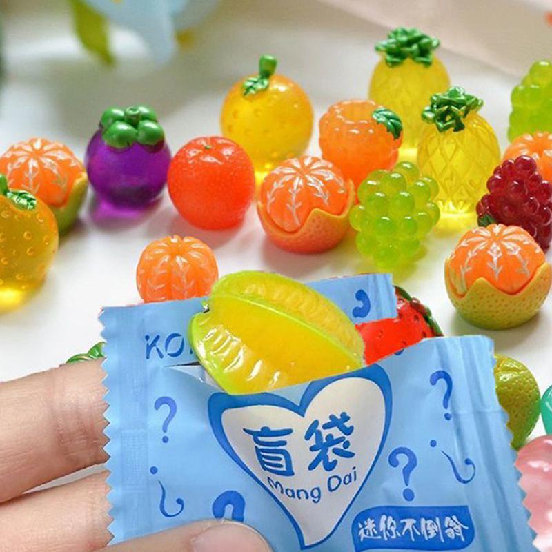 

10 шт. имитация мультфильма фрукты слепой мешок игрушки миниатюрные мини фрукты животные модель детский игровой домик игрушка украшения