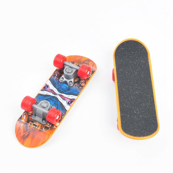Trotinet papagal cu suprafață mată Mini skateboard jucărie pentru papagal jucărie flexibilă pentru antrenament păsări cu roată pentru papagali, perusi