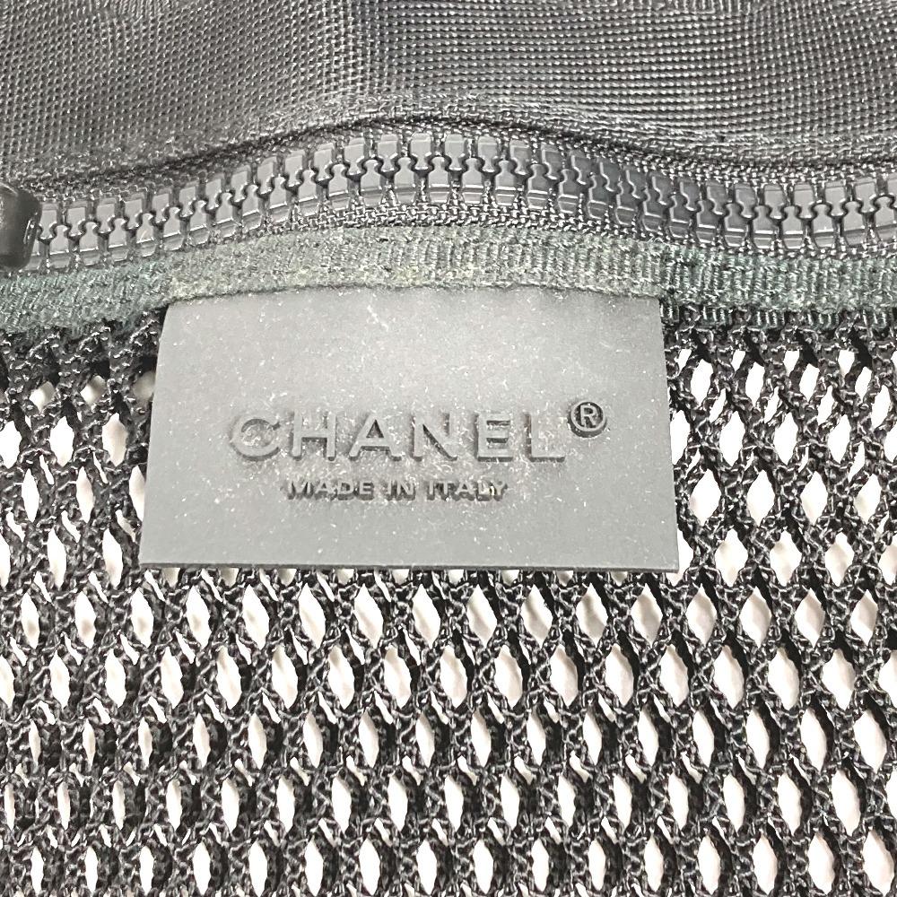 Chanel Sportliches CC CC Mark Logo Mesh Tragetasche mit Beutel, Vertikale Umhängetasche