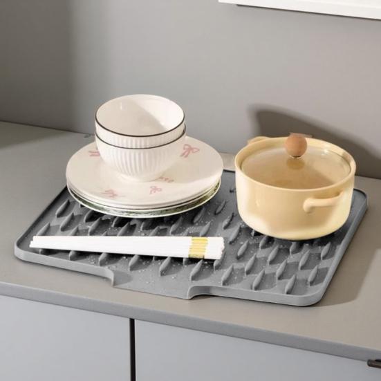 Silicone Drain Mat Thick Dish Drying Mat with Drainage Heat-Resistant Non-Slip Bar Sink Drying Pad for Countertops