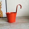 Vaso sospeso a parete, colore brillante, non facile da deformare, fioriere da balcone in ferro, secchio in metallo per balcone