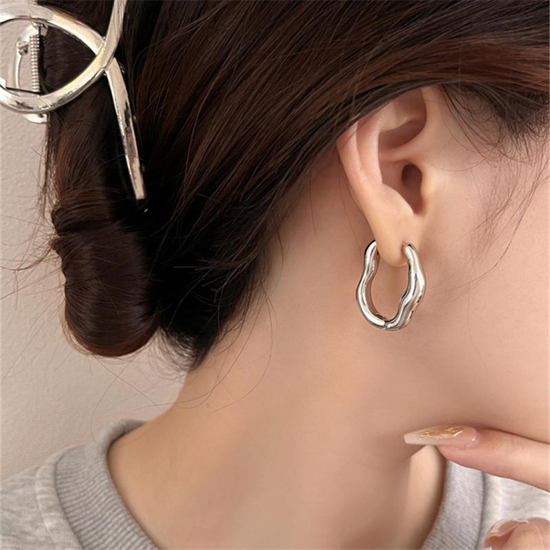 Trending Metal Geometry Hoop Earring Fashion New Design Irregular Minimalist Earrings for Women Fashion Jewelry Gifts