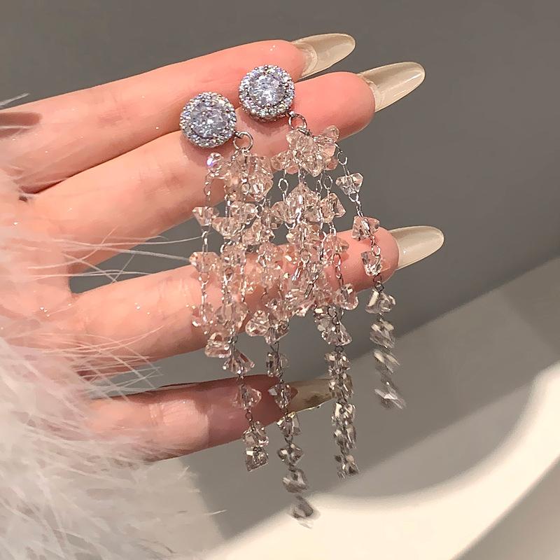 

Циркониевые серьги-кисточки с бабочками, женственные, милые, нежные, изысканные, легкая роскошь, высокий класс