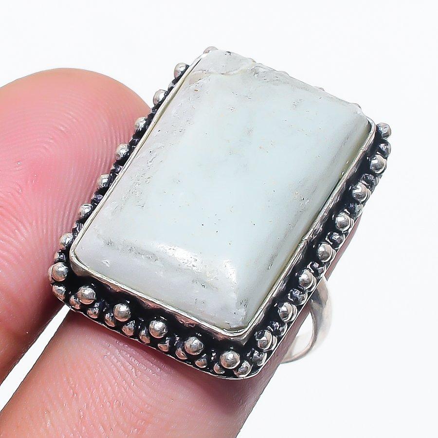 Moonstone Gemstone 925 Sterling Silver Jewelry Ring Size 7.5
