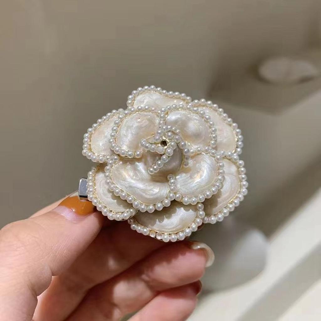 Flower Brooch Elegant Decorative Accessory Decor Ornament for Coat Suit Cover Up White