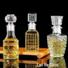 European Style Transparent Glass Carved Small Wine and Liquor Bottle/Vase