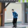 1/64 Diorama Figure Doll Toy, Resin Handpainted Old Lady Miniature Model, for Photo Props Model