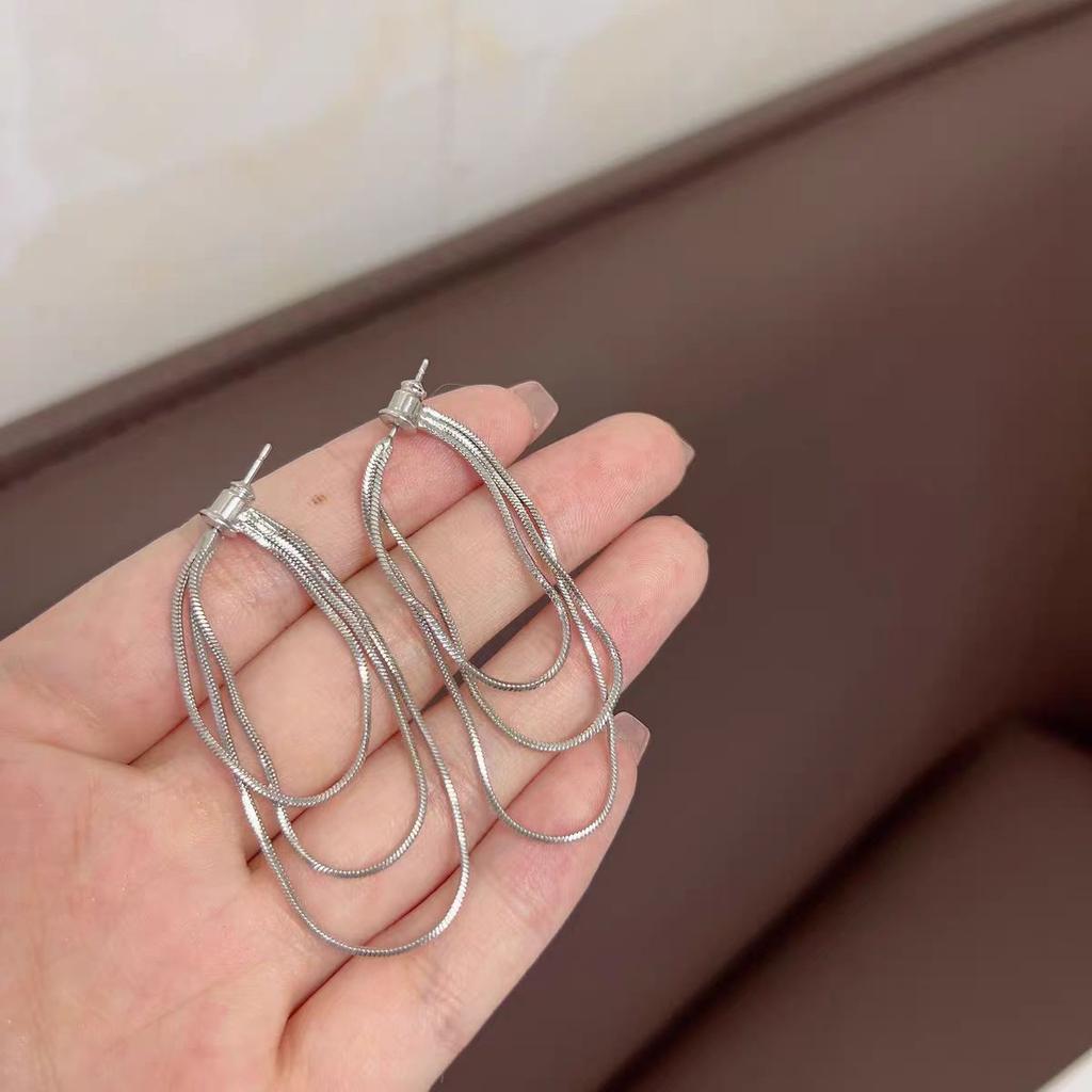 Retro Multi-Layer Chain Rear Hanging Earrings, Women'S Round Face Is Thin, Advanced Sense, Niche Design Earrings, Simple And Fashionable Temperament