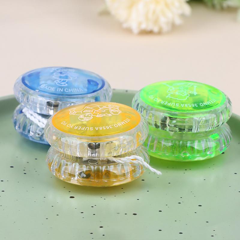 Creative Children Entertainment Brain Game Classic Mini Plastic Led Flashing Yoyo Ball Sports Toy For Kids Gift