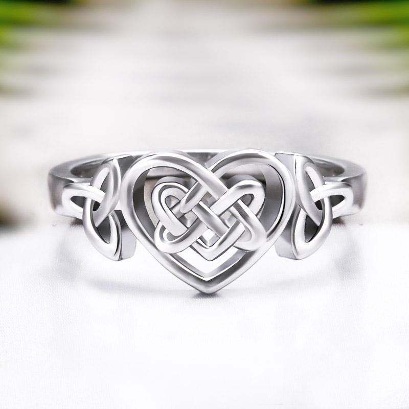 Modne pierścionki zaręczynowe w kształcie serca w stylu Hollow dla kobiet Elegancki symbol miłości dla dziewczyny Hurtowa biżuteria Rozmiar 6-10