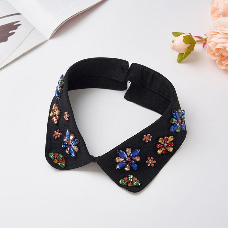 Retro Rhinestone False Collar Neckline Women Lapel Fake Collar Woman Embroidery Removable Detachable Tie Clothing Accessories