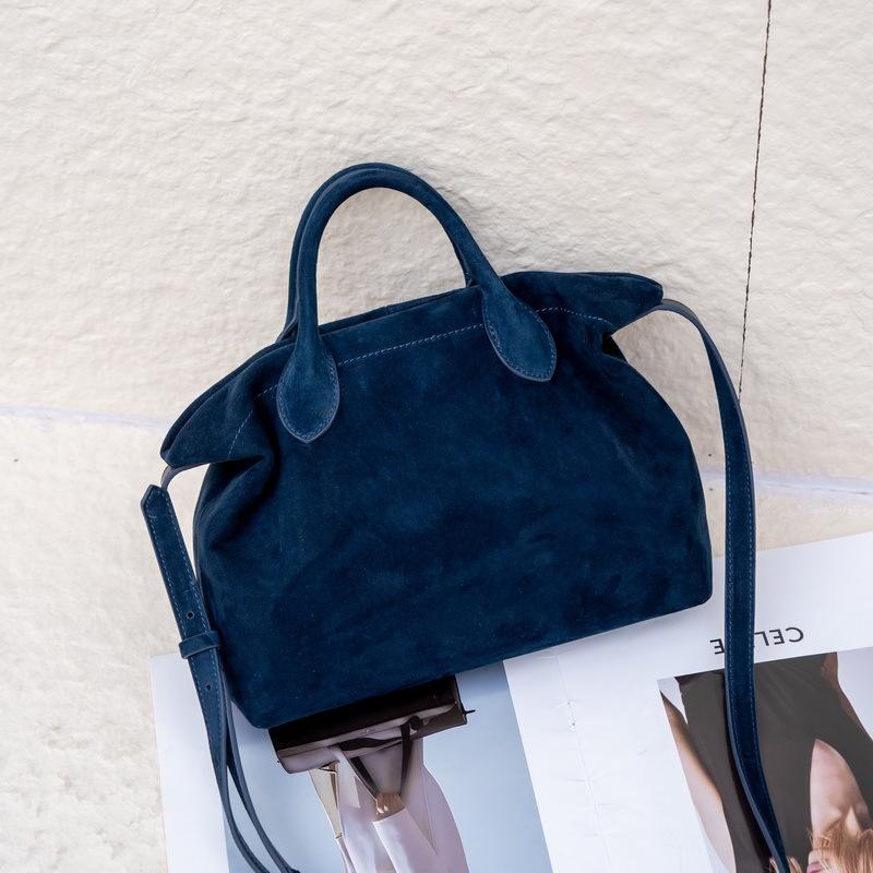 2025 New Style And Small Fresh Anti-aging Ball Bag Soft Cowhide Leather Fisherman Style Retro Messenger Bag Handbag For Women