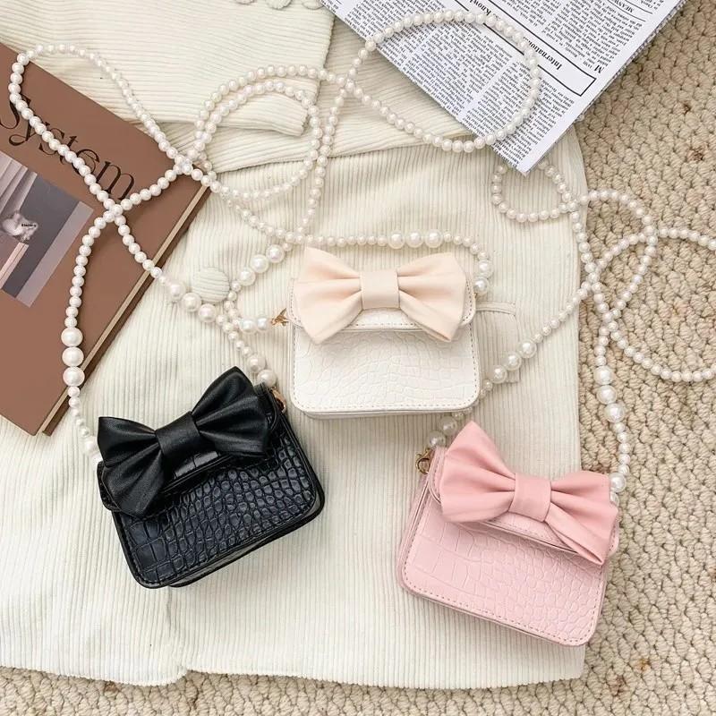 Butterfly Pearl Knot Chain Shoulder Bag Pu Material For Girls Daily Life