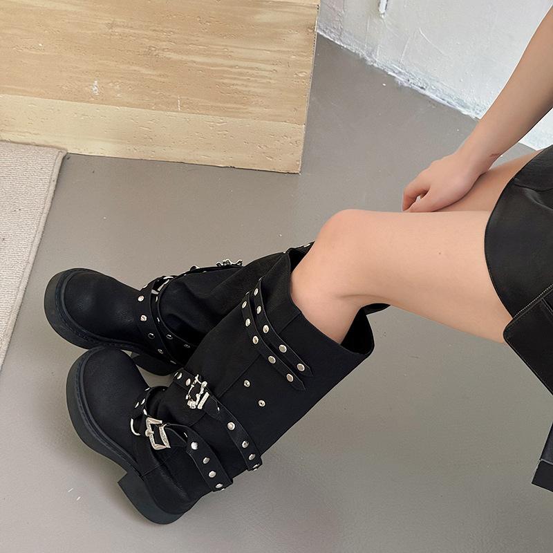 Niche design sense black Maillard trouser boots 2025 new retro round head boots rivet knight boots