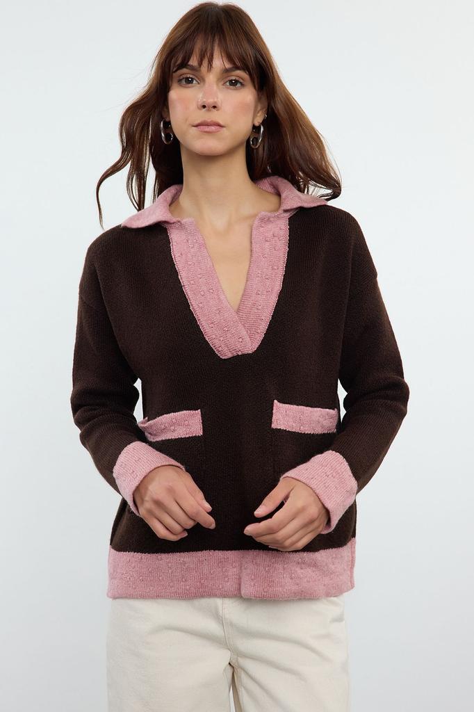 Women's Elegance Style Sweater Brown Soft Textured Color Blocked Knitwear Sweater