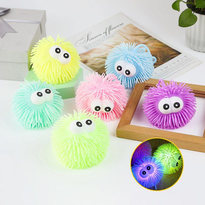 Bunte Alien Qualle Leuchtet LED Squeeze Spielzeug zum Stressabbau und für motorische Fähigkeiten