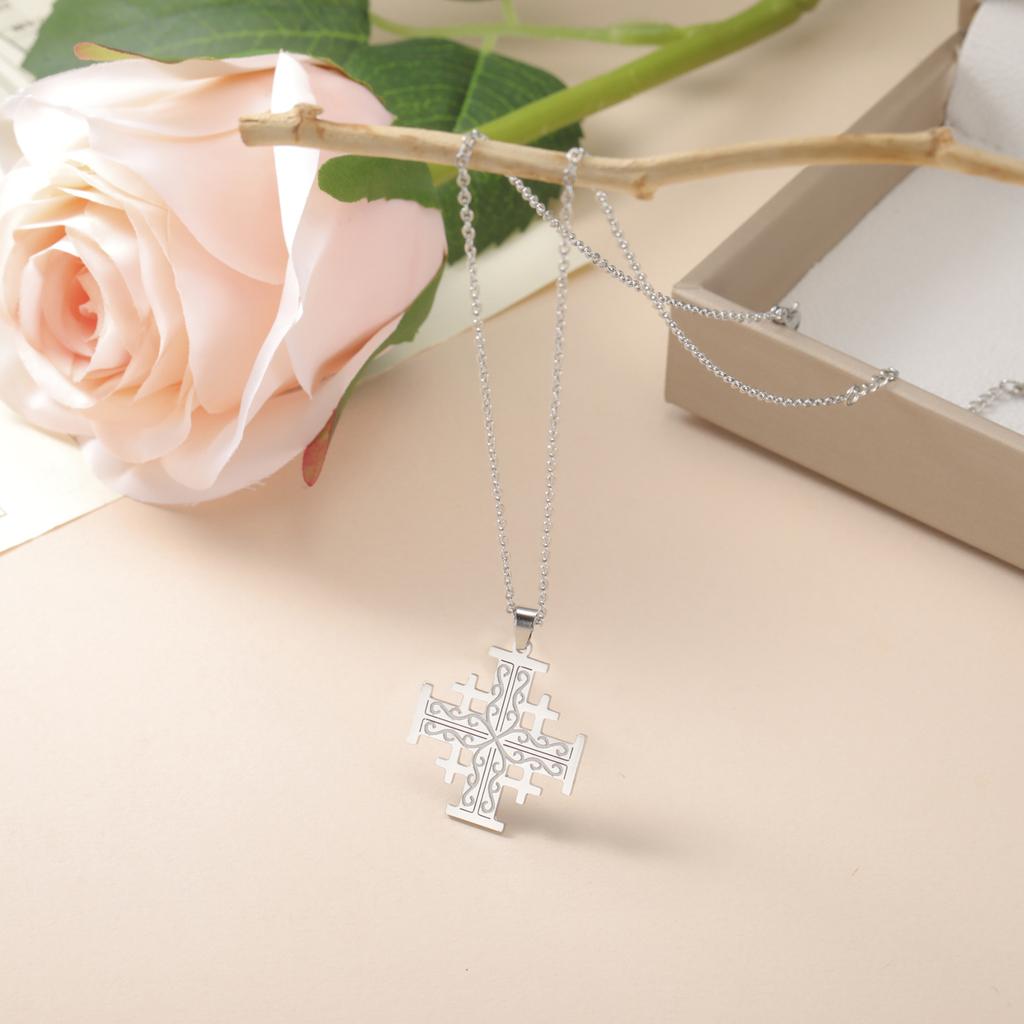 Jeshayuan Jerusalem Cross Pendant Necklace For Women Stainless Steel Bible Crusaders Men Necklaces Jewelry Gift Wholesale