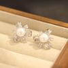 New exquisite three-dimensional diamond-encrusted zircon small flower earrings, freshwater pearl flower earrings, earrings without ear piercings, wome