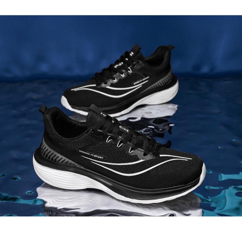 Running Shoes Versatile Men's Shoes Lightweight Comfortable Breathable Mesh Student Casual Shoes Shock-absorbing