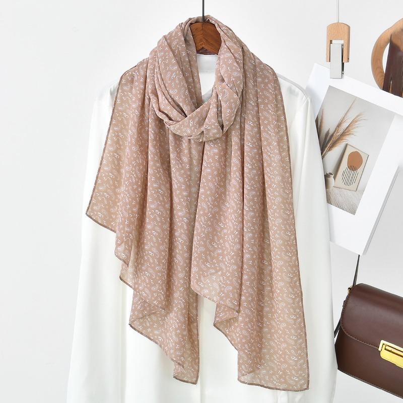 

Hot-selling new solid-color small cashew long towel women s popular neck towel