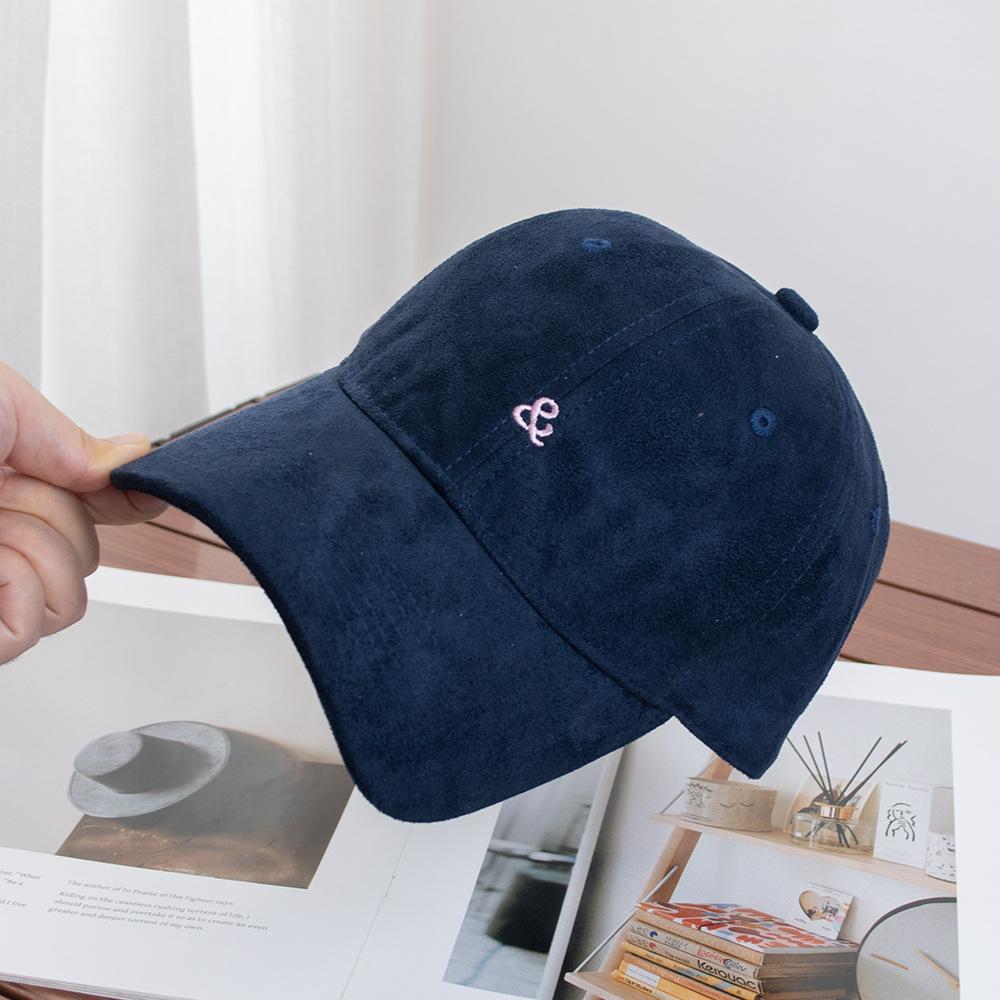 Simple & Character Embroidery Suede Warm Baseball Cap Women's Early Autumn Outdoor Travel Versatile Bent Hat Men's
