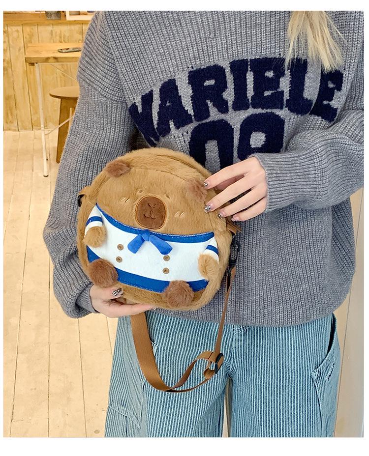 2024 Autumn/Winter Capybara Plush Women's Crossbody Bag