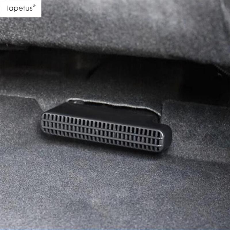 Car Seat Under Floor Air AC Conditioning Vent Anti Dust Cover Protection Accessories Interior For Hyundai Santa Fe  -