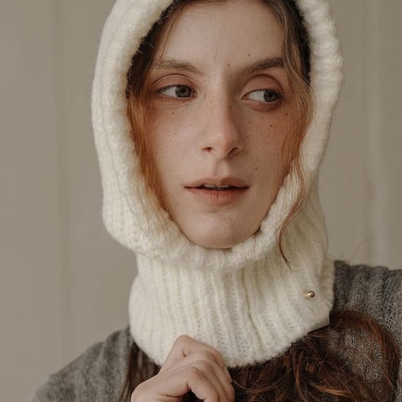 

ACCLET Medium Weight Knit Short Balaclava Ivory ivory