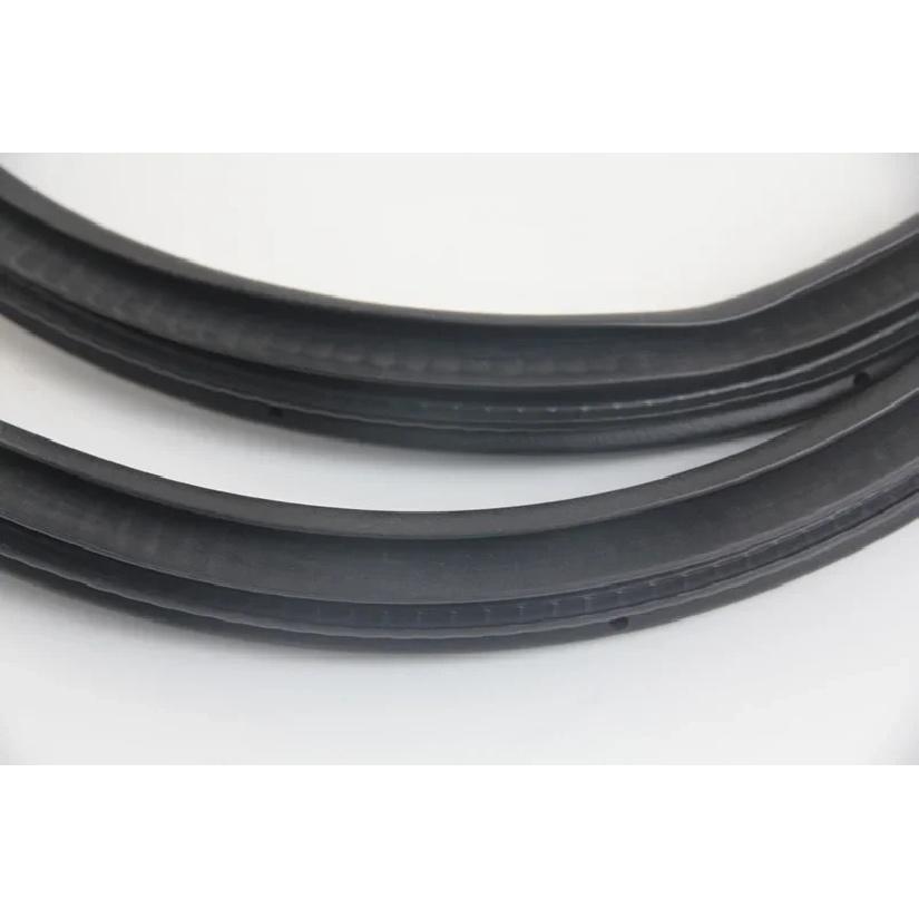 1 Pcs Tailgate Rubber for Pajero Sport KH 2007-2014 Trunk Weatherstrip for Montero Sport Rear Door Body Rubber Seal 5815A039