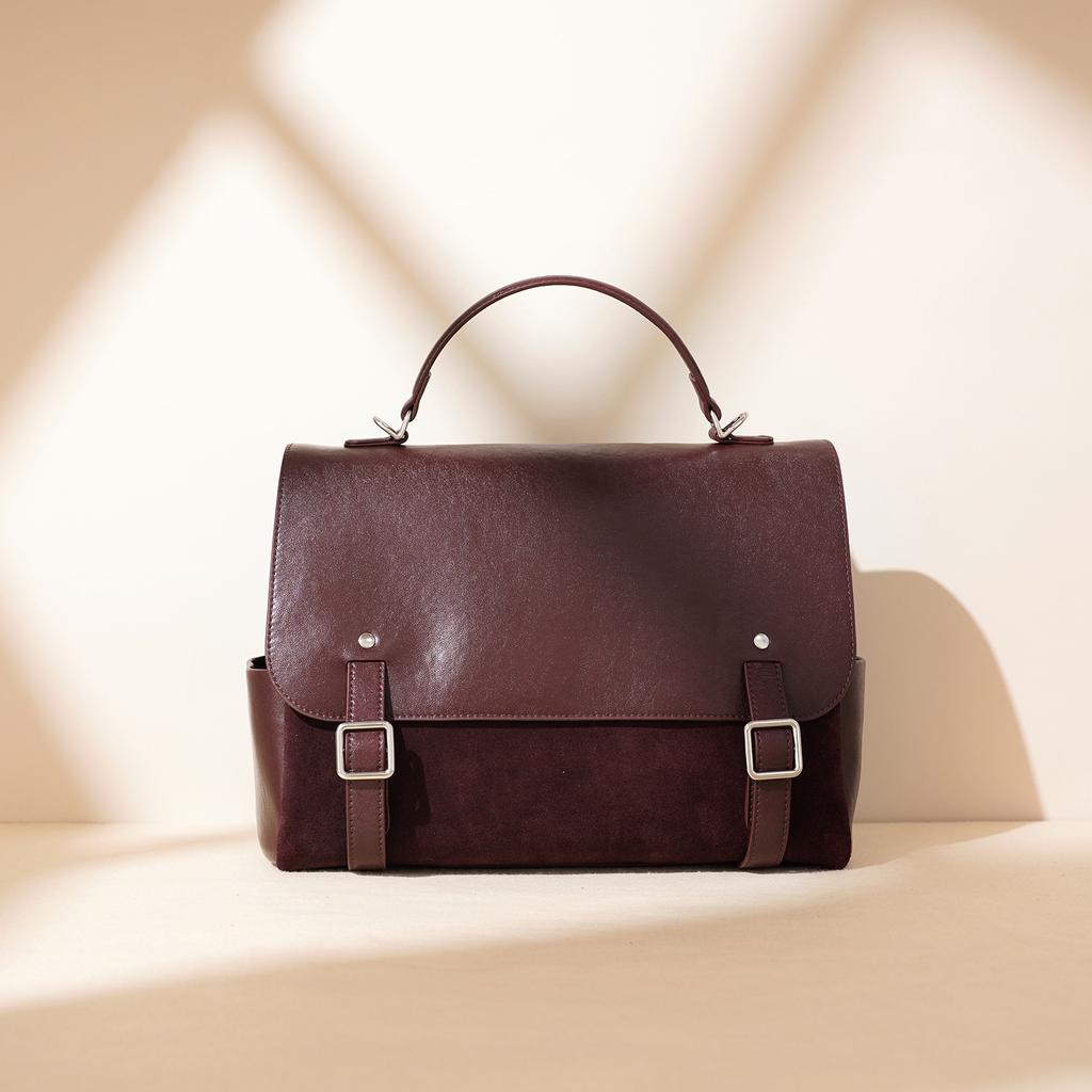Backpack bag women's 2025 new high-end sense niche commuter travel light backpack single shoulder large capacity tote bag