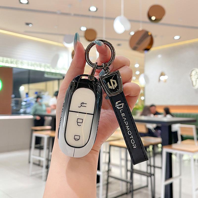 Leapmotor C11 Car Key Case: High-Tech Black Metal Protective Shell