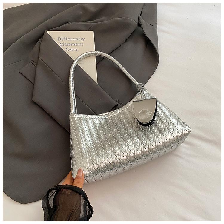 2025 Summer New French Oblique Span Bag Trendy Hand Bag Fashion Woven Shoulder Underarm Baguette Mother Bag Women