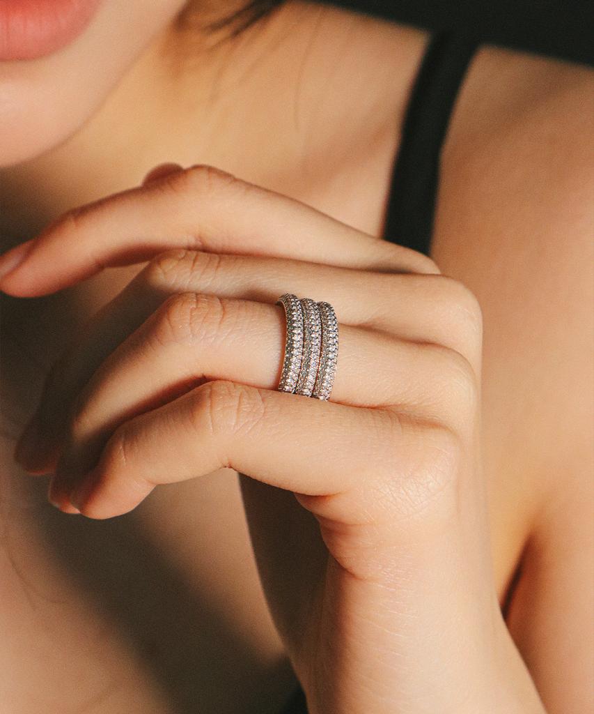 Smgt Full Fave Round Full Pavé Cubic Ring