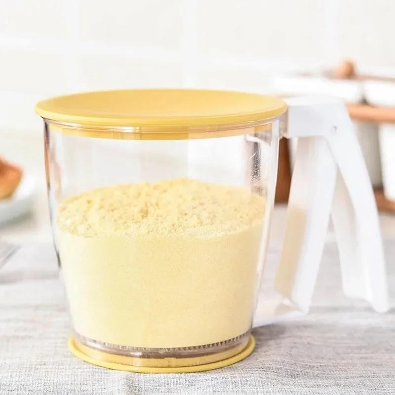Creative Cup Flour Sifter Strainer Plastic Fine Sugar Powder Flour Sieve Filter With Lid Kitchen Baking Pastry Kitchen Tools