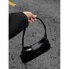 French Niche Design Crossbody Bag, Stylish and Fashionable for Casual Office Wear, Baguette Bag, Shoulder Bag