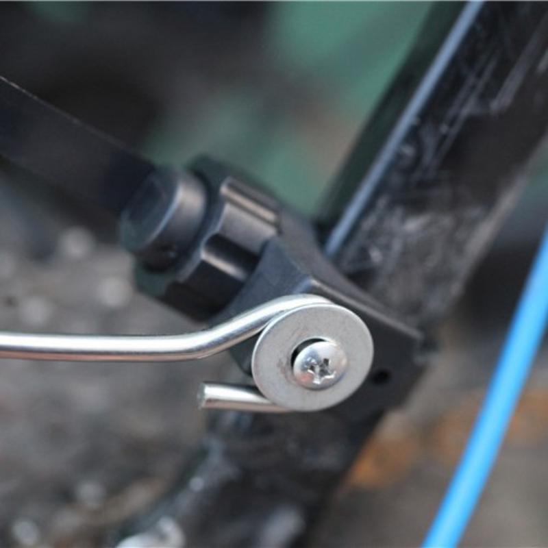 

1Pair Bike Fender Fork Mount Universal Clamp Adjusting Spare Holes For Spare Rings Clamps Front And Rear Fenders one size