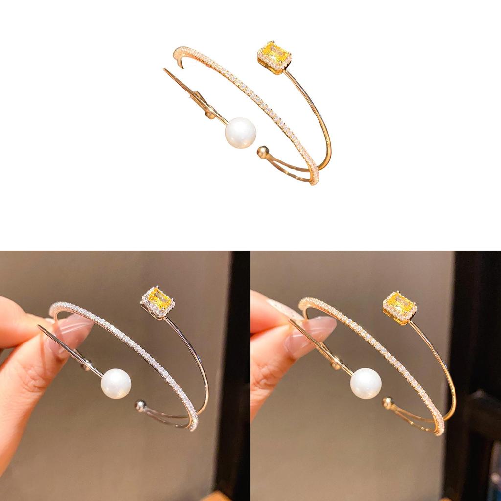 Geometrisches Zirkon-Quadrat-Perlen-Dreilagen-Offenes Armband mit elegantem Finish für modische Bürokleidung