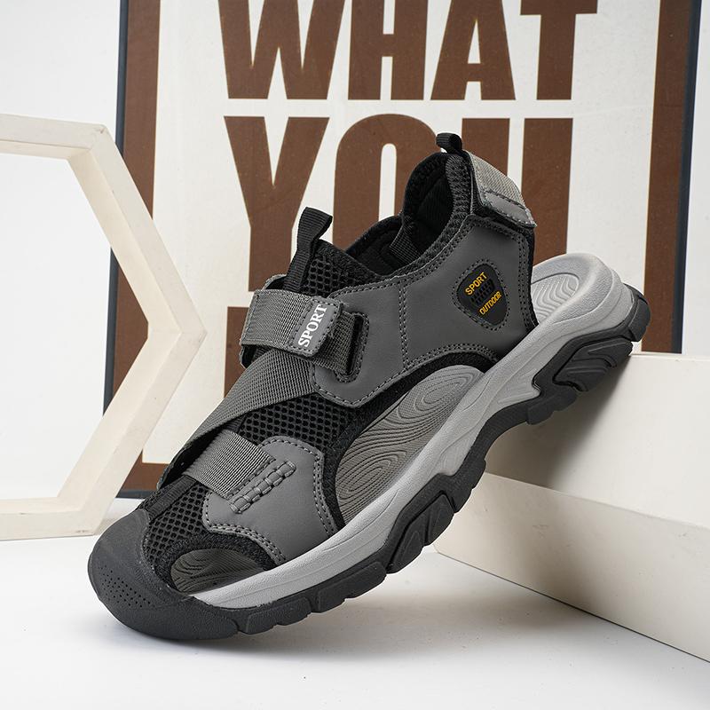 Fashion New Outdoor Summer Men Sandals Casual Man Mesh Shoes Breathable Beach Shoes for Men Slippers Fashion Quick Dry Wading Aqua Shoes