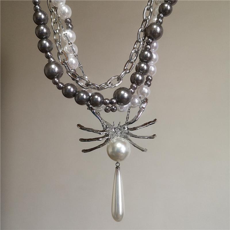 Punk Spider Pendant Multi-Layered Pearl Choker Necklace For Women Personalized Exaggerated Collar Chain Neck Jewelry Accessories