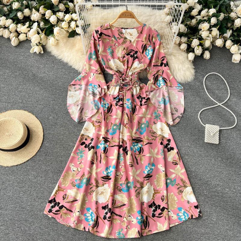 Summer new French retro collar lantern sleeve print dress high waist word skirt chiffon skirt big swing dress