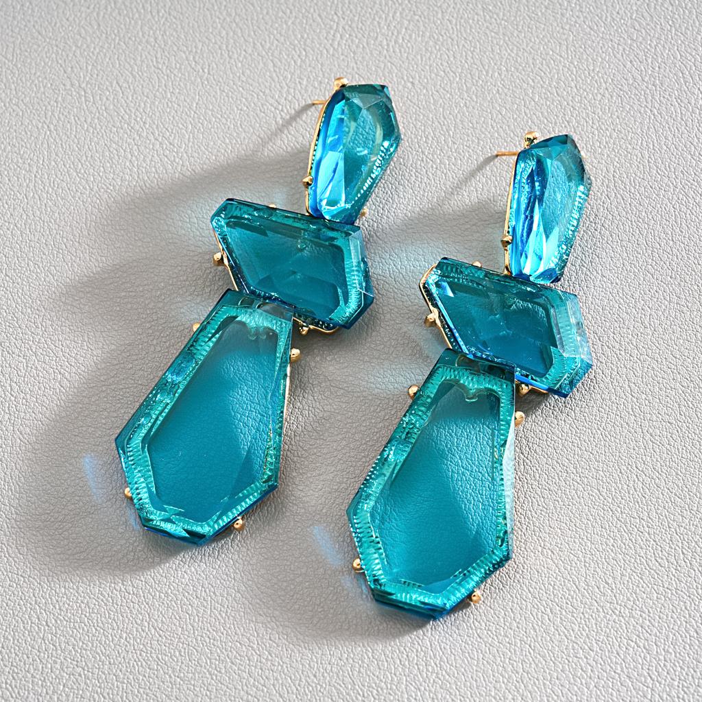 European and American silver needle geometric resin acrylic stud earrings summer small fresh earrings light luxury high-end earrings women