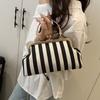 Chain Kiss Lock Shoulder Bags Contrast Color Handbags Simple Striped Crossbody Bag  Spring Fashion