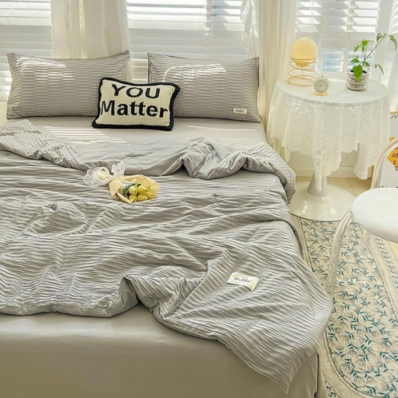Washed Cotton Color Blocked Bed Sheets Summer Quilt Bedding Four Piece Set Summer Cool Air-Conditioned Machine Washable Quilt