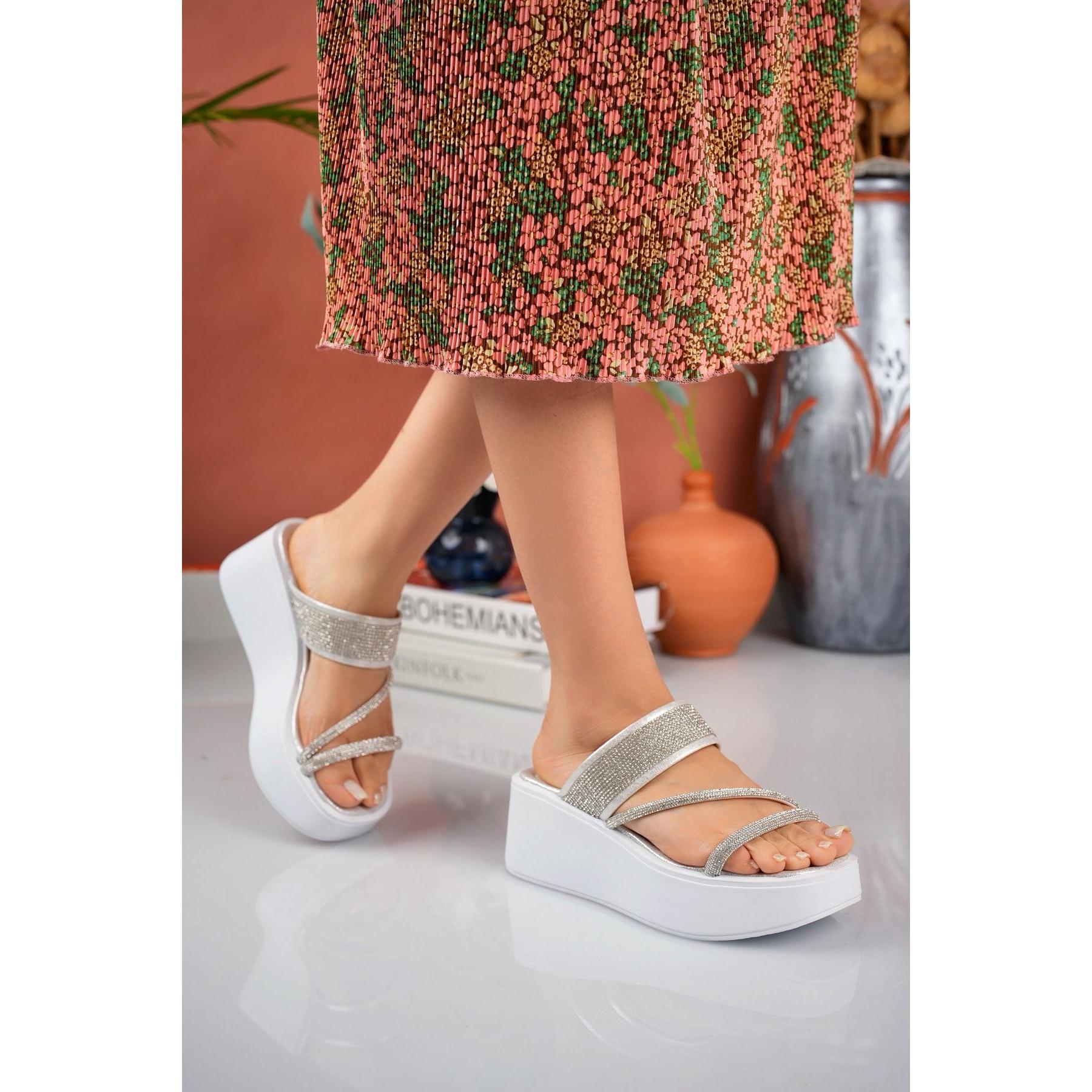 

Женские домашние тапочки, резиновые летние пляжные ортопедические пушистые повседневные тапочки на платформе с высоким каблуком, высокое качество, новый сезон