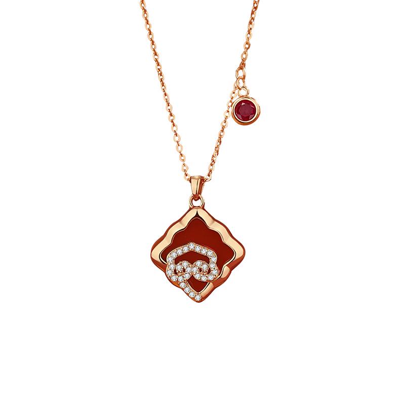 Tichiya Women's Red Agate Four-Leaf Clover Necklace In S925 Sterling Silver with Ruyi Knot Clavicle Chain.