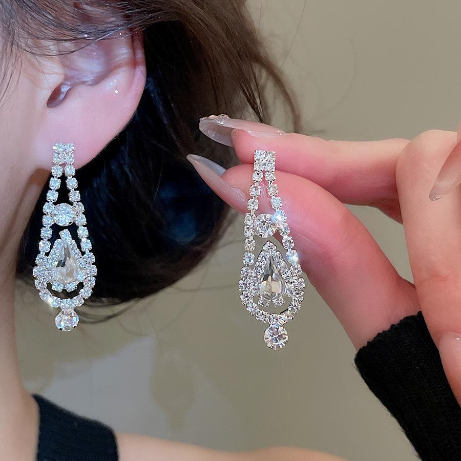 Banquet Luxury Diamond-Studded Water Drop Tassel Earrings & Clavicle Necklace for French Chic Women