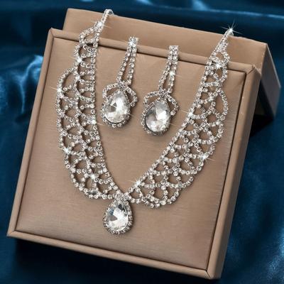 Exquisite Necklace Earrings Set Shining Crystal Necklace Set Bridal Rhinestone Jewelry Set  Women